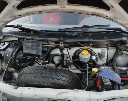 Білий Ніссан Ванетте, об'ємом двигуна 2.28 л та пробігом 266 тис. км за 3200 $, фото 3 на Automoto.ua