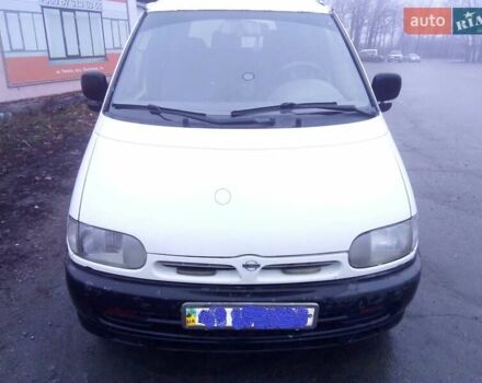 Белый Ниссан Ванетте, объемом двигателя 2.3 л и пробегом 290 тыс. км за 3000 $, фото 5 на Automoto.ua