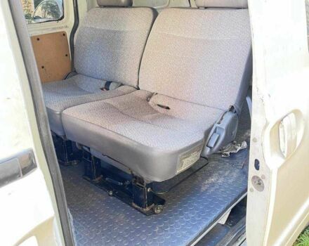 Ниссан Ванетте 1999 в Киеве на Automoto.ua Белый Ниссан Ванетте, объемом двигателя 1.5 л и пробегом 3 тыс. км за 2400 $, фото 5 на Automoto.ua