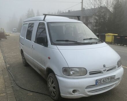 Білий Ніссан Ванетте, об'ємом двигуна 2.3 л та пробігом 320 тис. км за 2300 $, фото 1 на Automoto.ua