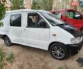Белый Ниссан Ванетте, объемом двигателя 2.28 л и пробегом 400 тыс. км за 3000 $, фото 2 на Automoto.ua