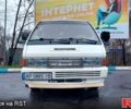 Белый Ниссан Ванетте, объемом двигателя 20 л и пробегом 398 тыс. км за 3300 $, фото 1 на Automoto.ua