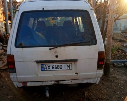 Белый Ниссан Ванетте, объемом двигателя 2 л и пробегом 0 тыс. км за 800 $, фото 3 на Automoto.ua