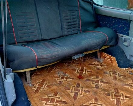 Белый Ниссан Ванетте, объемом двигателя 2.3 л и пробегом 266 тыс. км за 3200 $, фото 12 на Automoto.ua