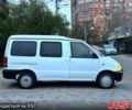 Белый Ниссан Ванетте, объемом двигателя 2.3 л и пробегом 300 тыс. км за 2950 $, фото 3 на Automoto.ua