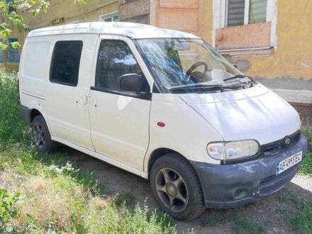Білий Ніссан Ванетте, об'ємом двигуна 1.5 л та пробігом 3 тис. км за 2400 $, фото 1 на Automoto.ua