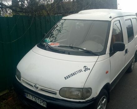 Белый Ниссан Ванетте, объемом двигателя 2.3 л и пробегом 400 тыс. км за 2400 $, фото 1 на Automoto.ua