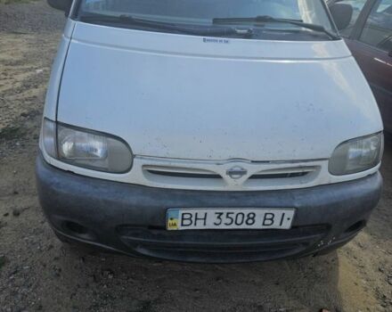 Белый Ниссан Ванетте, объемом двигателя 2.3 л и пробегом 120 тыс. км за 600 $, фото 1 на Automoto.ua