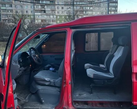 Червоний Ніссан Ванетте, об'ємом двигуна 2.3 л та пробігом 250 тис. км за 3750 $, фото 7 на Automoto.ua