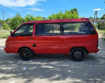 Красный Ниссан Ванетте, объемом двигателя 2 л и пробегом 340 тыс. км за 2500 $, фото 13 на Automoto.ua