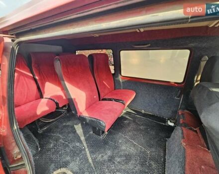 Красный Ниссан Ванетте, объемом двигателя 1.95 л и пробегом 237 тыс. км за 1800 $, фото 10 на Automoto.ua