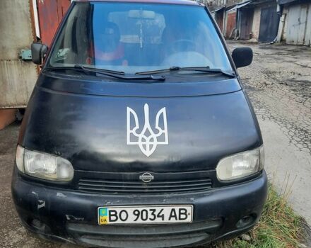 Красный Ниссан Ванетте, объемом двигателя 2.3 л и пробегом 370 тыс. км за 1277 $, фото 1 на Automoto.ua