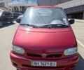 Красный Ниссан Ванетте, объемом двигателя 2.3 л и пробегом 213 тыс. км за 4950 $, фото 1 на Automoto.ua
