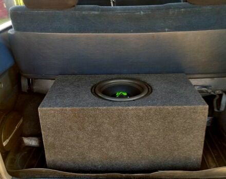 Червоний Ніссан Ванетте, об'ємом двигуна 2 л та пробігом 340 тис. км за 2500 $, фото 6 на Automoto.ua