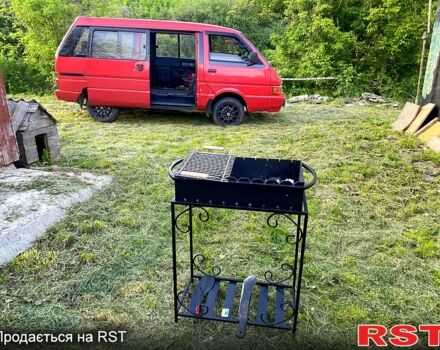 Червоний Ніссан Ванетте, об'ємом двигуна 2 л та пробігом 340 тис. км за 2500 $, фото 10 на Automoto.ua