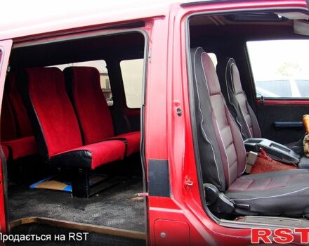 Красный Ниссан Ванетте, объемом двигателя 2 л и пробегом 275 тыс. км за 1200 $, фото 4 на Automoto.ua