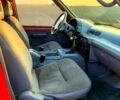 Красный Ниссан Ванетте, объемом двигателя 20 л и пробегом 308 тыс. км за 2900 $, фото 3 на Automoto.ua