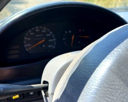 Красный Ниссан Ванетте, объемом двигателя 2.3 л и пробегом 300 тыс. км за 2100 $, фото 6 на Automoto.ua