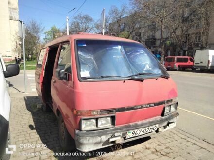 Ніссан Ванетте 1991 у Чернівцях на Automoto.ua Червоний Ніссан Ванетте, об'ємом двигуна 2 л та пробігом 250 тис. км за 700 $, фото 1 на Automoto.ua