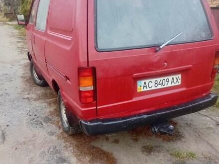 Червоний Ніссан Ванетте, об'ємом двигуна 0 л та пробігом 250 тис. км за 1300 $, фото 1 на Automoto.ua