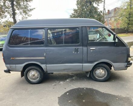 Серый Ниссан Ванетте, объемом двигателя 1.6 л и пробегом 200 тыс. км за 999 $, фото 6 на Automoto.ua