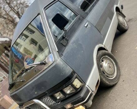 Серый Ниссан Ванетте, объемом двигателя 1.6 л и пробегом 200 тыс. км за 999 $, фото 1 на Automoto.ua