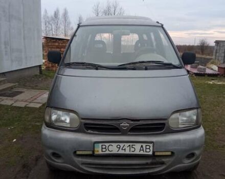 Сірий Ніссан Ванетте, об'ємом двигуна 2.3 л та пробігом 240 тис. км за 2700 $, фото 1 на Automoto.ua