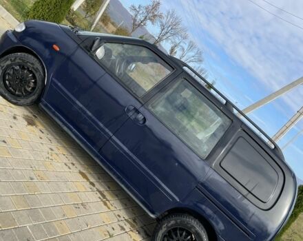 Синий Ниссан Ванетте, объемом двигателя 2.2 л и пробегом 300 тыс. км за 2850 $, фото 4 на Automoto.ua