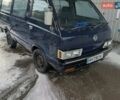 Синий Ниссан Ванетте, объемом двигателя 2 л и пробегом 240 тыс. км за 1100 $, фото 1 на Automoto.ua