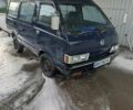 Синий Ниссан Ванетте, объемом двигателя 2 л и пробегом 240 тыс. км за 1100 $, фото 1 на Automoto.ua