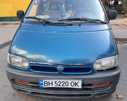 Синий Ниссан Ванетте, объемом двигателя 2.3 л и пробегом 250 тыс. км за 2410 $, фото 2 на Automoto.ua