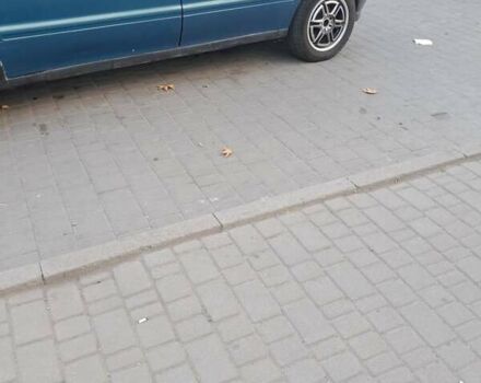 Синий Ниссан Ванетте, объемом двигателя 2.3 л и пробегом 250 тыс. км за 2410 $, фото 3 на Automoto.ua
