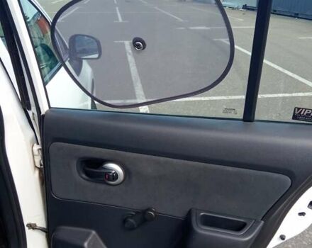 Білий Ніссан Верса, об'ємом двигуна 1.6 л та пробігом 44 тис. км за 7000 $, фото 13 на Automoto.ua