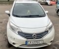 Белый Ниссан Верса, объемом двигателя 1.6 л и пробегом 250 тыс. км за 7300 $, фото 1 на Automoto.ua