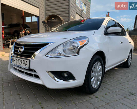 Білий Ніссан Верса, об'ємом двигуна 1.6 л та пробігом 72 тис. км за 9600 $, фото 1 на Automoto.ua