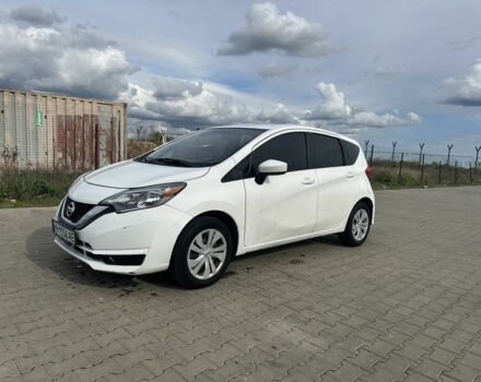 Белый Ниссан Верса, объемом двигателя 1.6 л и пробегом 70 тыс. км за 9000 $, фото 1 на Automoto.ua