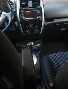 Черный Ниссан Верса, объемом двигателя 1.6 л и пробегом 99 тыс. км за 9800 $, фото 1 на Automoto.ua