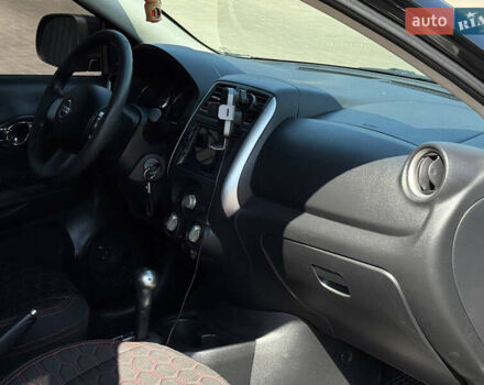 Черный Ниссан Верса, объемом двигателя 1.6 л и пробегом 165 тыс. км за 8000 $, фото 10 на Automoto.ua