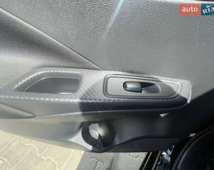 Черный Ниссан Верса, объемом двигателя 1.6 л и пробегом 33 тыс. км за 13300 $, фото 11 на Automoto.ua