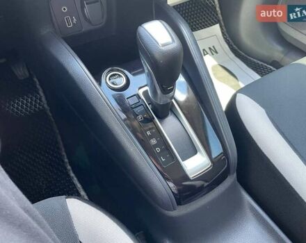 Черный Ниссан Верса, объемом двигателя 1.6 л и пробегом 33 тыс. км за 13300 $, фото 8 на Automoto.ua