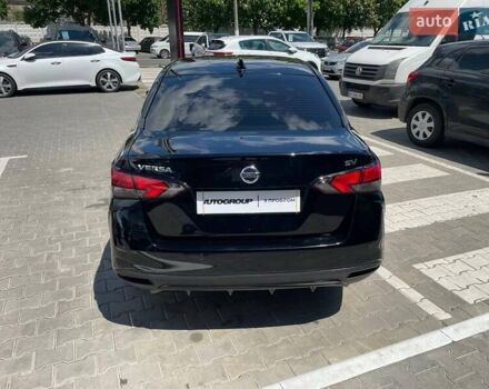 Черный Ниссан Верса, объемом двигателя 1.6 л и пробегом 33 тыс. км за 13300 $, фото 4 на Automoto.ua