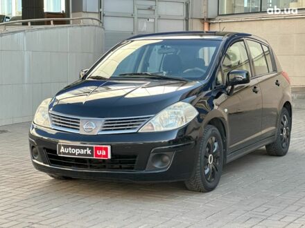 Чорний Ніссан Верса, об'ємом двигуна 1.8 л та пробігом 195 тис. км за 6740 $, фото 1 на Automoto.ua