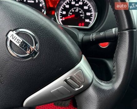 Красный Ниссан Верса, объемом двигателя 1.6 л и пробегом 125 тыс. км за 9300 $, фото 25 на Automoto.ua