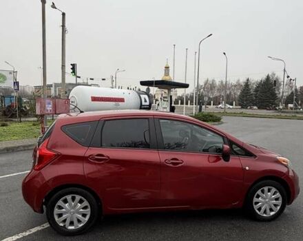 Красный Ниссан Верса, объемом двигателя 1.6 л и пробегом 134 тыс. км за 6300 $, фото 7 на Automoto.ua