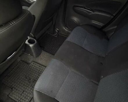 Красный Ниссан Верса, объемом двигателя 1.6 л и пробегом 134 тыс. км за 6300 $, фото 12 на Automoto.ua