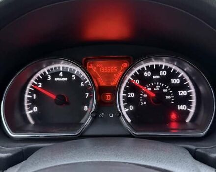 Красный Ниссан Верса, объемом двигателя 1.6 л и пробегом 134 тыс. км за 6300 $, фото 8 на Automoto.ua