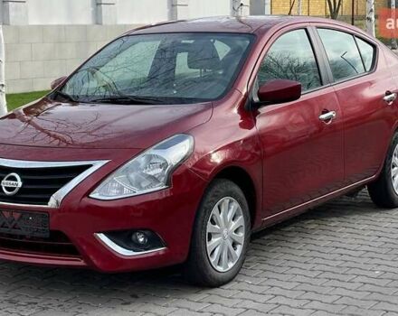 Красный Ниссан Верса, объемом двигателя 1.6 л и пробегом 45 тыс. км за 5800 $, фото 2 на Automoto.ua