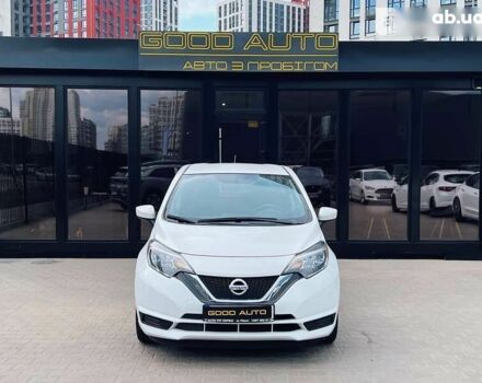 Ниссан Верса, объемом двигателя 1.6 л и пробегом 38 тыс. км за 11200 $, фото 1 на Automoto.ua