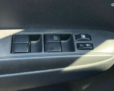 Ниссан Верса, объемом двигателя 0 л и пробегом 104 тыс. км за 9999 $, фото 23 на Automoto.ua