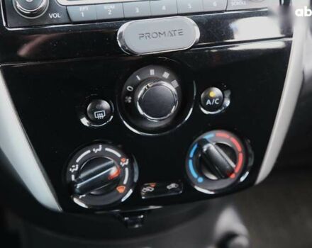 Ниссан Верса, объемом двигателя 0 л и пробегом 69 тыс. км за 9900 $, фото 17 на Automoto.ua